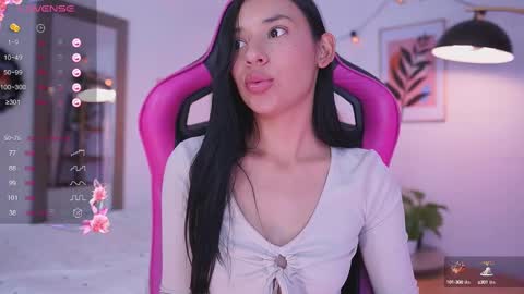 Snapshot of hade_collinss chatting on 01-13-25, 09:20 Hade online show from 01-13-25, 09:20