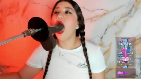Snapshot of hade_cute2 chatting on 05-16-26, 07:23 hade_cute2 online show from 05-16-26, 07:23