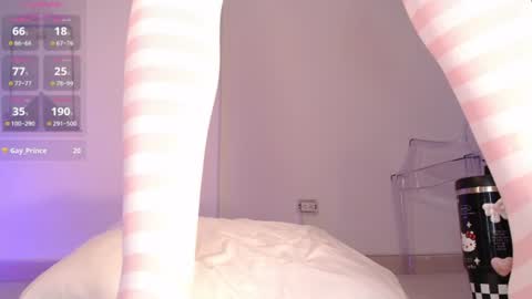 Snapshot of hade_rosse chatting on 06-21-26, 04:53 HADE ROSSE online show from 06-21-26, 04:53