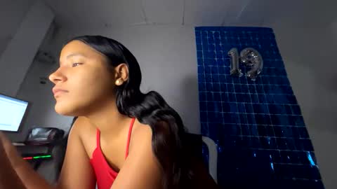Snapshot of hadesmit1 chatting on 06-10-26, 12:59 hadesmit1 online show from 06-10-26, 12:59
