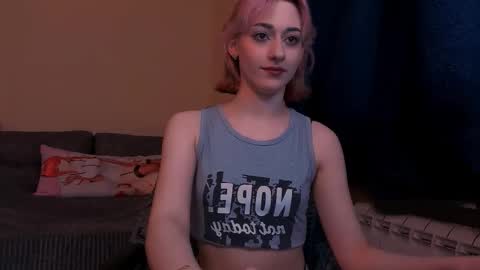 Snapshot of hadley_mills chatting on 02-24-26, 02:48 hadley online show from 02-24-26, 02:48