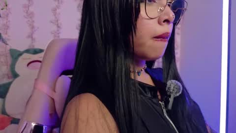 Haely online show from 03-03-26, 11:43