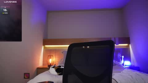 Hailey online show from 03-14-26, 06:35