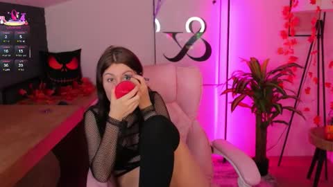 Hailey  Green online show from 10-27-25, 10:03