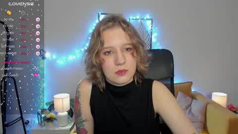 Hailey online show from 09-28-25, 08:52