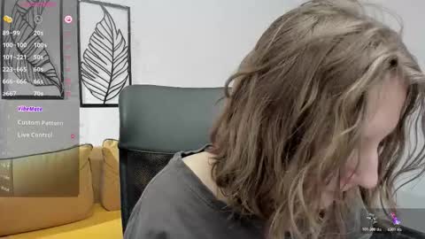 Hailey online show from 02-26-26, 12:59