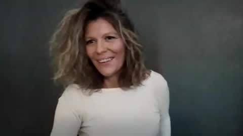 Snapshot of haileys123 chatting on 07-22-26, 07:05 Hailey online show from 07-22-26, 07:05