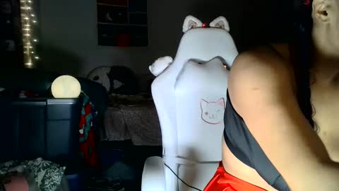  Hailey  online show from 01-27-25, 09:13