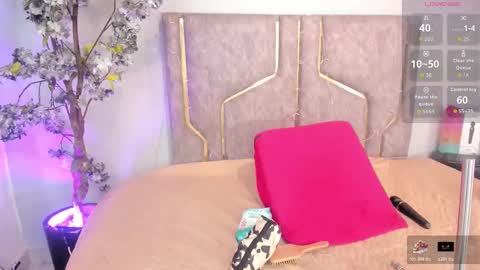 haileystonei online show from 11-06-25, 11:33