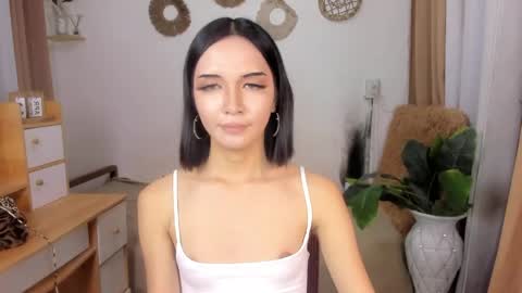 Snapshot of hailyourqueenofsatisfaction chatting on 04-23-26, 12:29 Haily online show from 04-23-26, 12:29