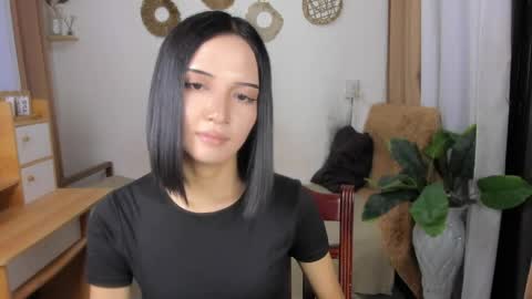 Snapshot of hailyourqueenofsatisfaction chatting on 04-25-26, 08:39 Haily online show from 04-25-26, 08:39