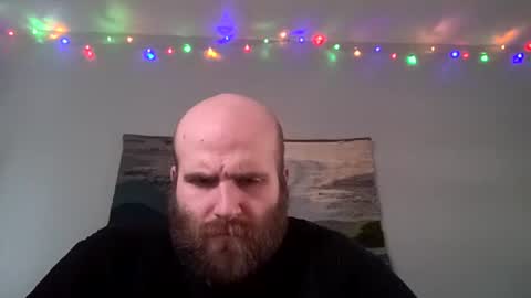 Snapshot of hairiestbear chatting on 12-12-24, 05:48 Hairiest Bear online show from 12-12-24, 05:48