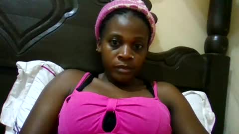 Snapshot of hairy_africanbae chatting on 07-10-26, 03:11 hairy_africanbae online show from 07-10-26, 03:11