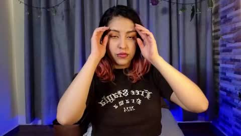 SALMA  online show from 10-11-25, 03:32