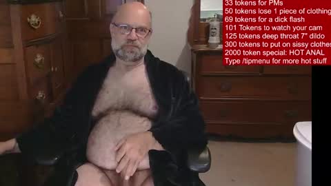 Snapshot of hairydaddybear69 chatting on 06-19-26, 11:03 HairyDaddyBear69 online show from 06-19-26, 11:03