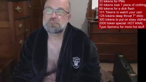 Snapshot of hairydaddybear69 chatting on 06-25-26, 10:53 HairyDaddyBear69 online show from 06-25-26, 10:53