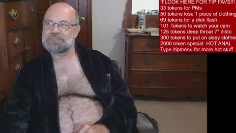Snapshot of hairydaddybear69 chatting on 07-07-26, 11:36 HairyDaddyBear69 online show from 07-07-26, 11:36