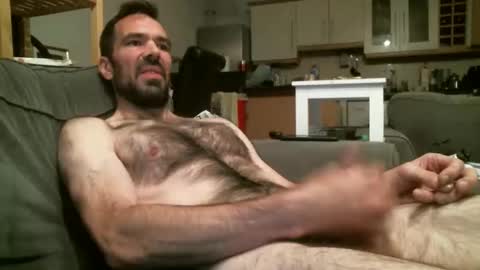 Snapshot of hairydude2015 chatting on 09-08-25, 11:48 hairydude2015 online show from 09-08-25, 11:48