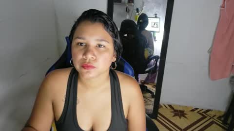Snapshot of hairygirl83 chatting on 03-28-26, 01:22 hairygirl83 online show from 03-28-26, 01:22
