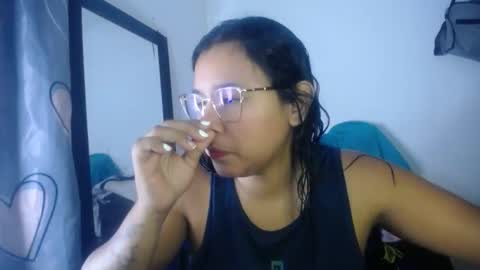 Snapshot of hairygirl83 chatting on 04-23-26, 12:29 hairygirl83 online show from 04-23-26, 12:29