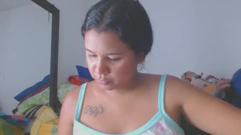 Snapshot of hairygirl83 chatting on 04-30-26, 08:57 hairygirl83 online show from 04-30-26, 08:57