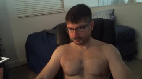 Snapshot of hairyjock chatting on 06-01-26, 03:47 Hairymuscle online show from 06-01-26, 03:47