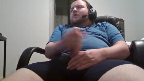 Snapshot of hairymikey chatting on 06-29-26, 04:19 hairymikey online show from 06-29-26, 04:19