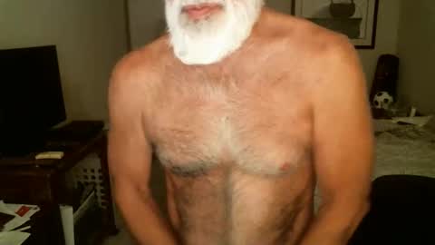 Hairy pecs online show from 05-10-26, 06:51
