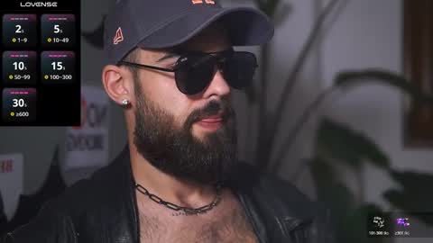 HairyRobXxX online show from 11-08-25, 07:45