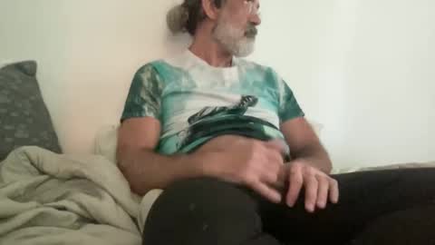 Snapshot of hairytonkas chatting on 05-21-26, 06:04 HairyTonkas online show from 05-21-26, 06:04