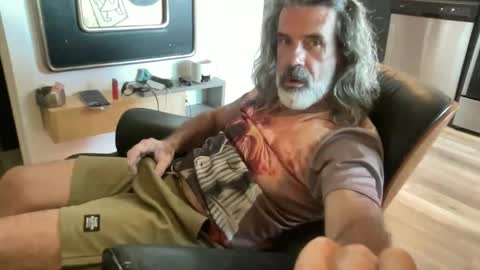 Snapshot of hairytonkas chatting on 06-01-26, 10:11 HairyTonkas online show from 06-01-26, 10:11