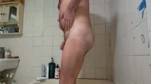 hakfin666 online show from 12-21-25, 06:31