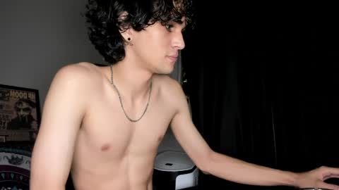 Snapshot of halan_jr chatting on 04-27-26, 09:40 halan online show from 04-27-26, 09:40