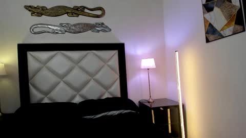 Snapshot of halina_bach chatting on 02-25-25, 05:04 halina_bach online show from 02-25-25, 05:04