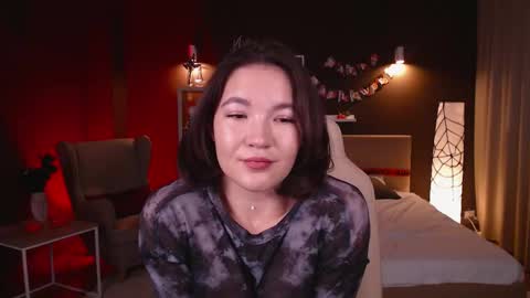 Mary online show from 10-23-25, 02:05