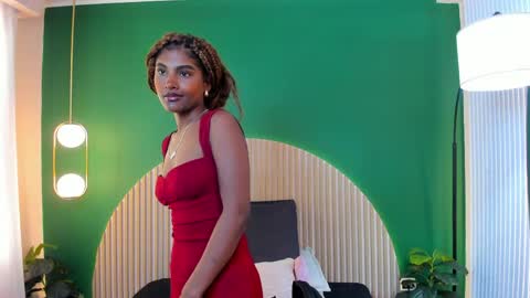 Halley Lorens online show from 04-12-26, 12:32