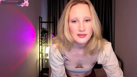 Call me Bianca online show from 10-20-25, 01:44