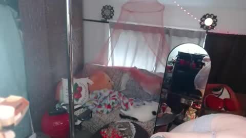 Snapshot of halovalentine chatting on 05-05-26, 04:15 halovalentine online show from 05-05-26, 04:15