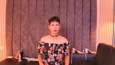 Snapshot of hamsel_dallas chatting on 07-19-26, 01:04 Hamsel online show from 07-19-26, 01:04