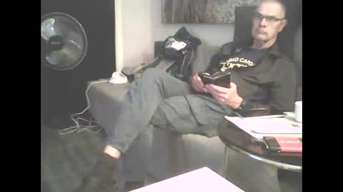 Prefer men 80 online show from 01-09-25, 10:20