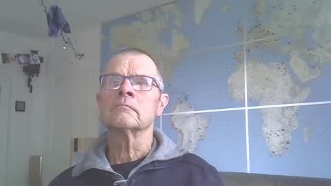 Prefer men 80 online show from 02-22-25, 03:36