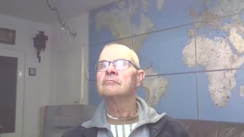 Prefer men 80 online show from 03-11-25, 10:31