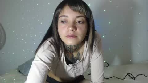 Snapshot of han_ya06 chatting on 06-25-26, 05:50 Hanya online show from 06-25-26, 05:50