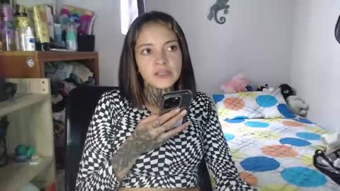 Snapshot of han_ya06 chatting on 07-14-26, 05:51 Hanya online show from 07-14-26, 05:51