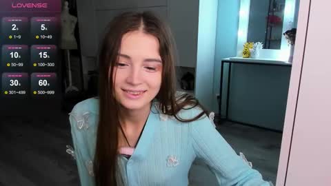 Hana online show from 12-17-25, 02:12