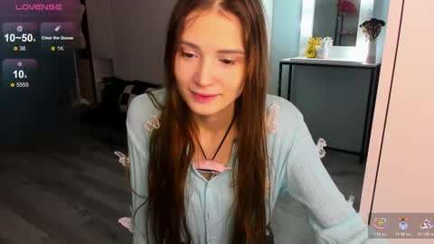 Hana online show from 12-18-25, 02:23