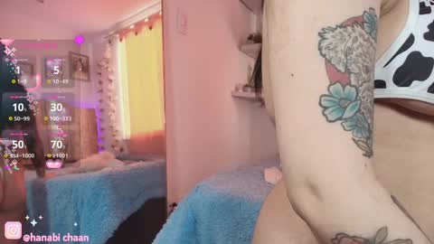   online show from 11-10-25, 12:37