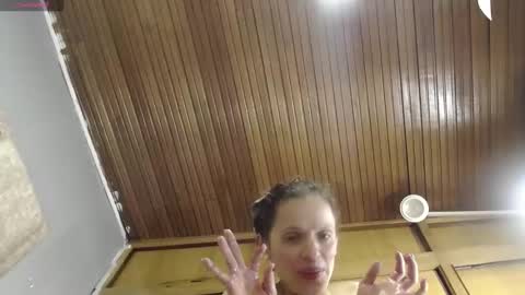 Snapshot of hanamor chatting on 12-21-24, 06:09 Hana.......Fansly - content being added daily.. online show from 12-21-24, 06:09