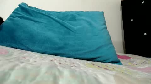 Snapshot of hanamor chatting on 03-01-25, 06:35 Hana.......Fansly - content being added daily.. online show from 03-01-25, 06:35