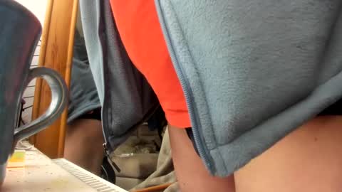 handncocknocum online show from 01-19-25, 11:23